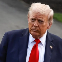 Трамп против помощи Украине