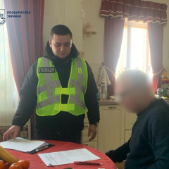 Лікарю-отоларингологу в Києві підозра після операції