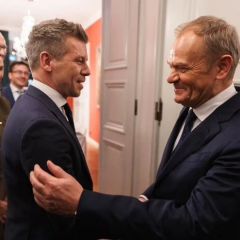 Петер Мадяр и Дональд Туск обсуждают Украину