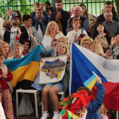 Пенсіонери та матері-одиначки втрачають безкоштовне житло