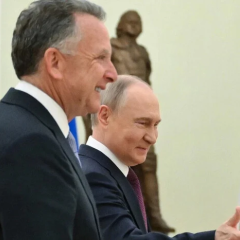 США призупинили переговори з РФ та Україною