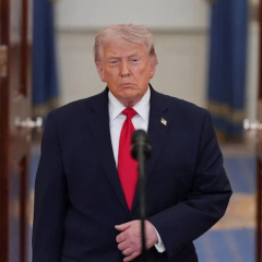 Трамп обещает вернуть Иран в каменный век