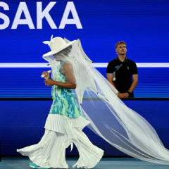 Наомі Осака перемагає на Australian Open