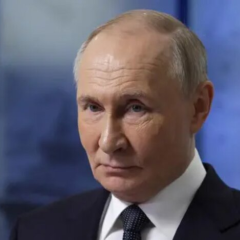 Путіна мозок: тайни війни
