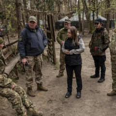 Формування армії з цивільних осіб