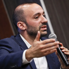 Франция предупреждает Украину о быстром вступлении в ЕС
