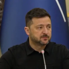 Зеленский во время выступления