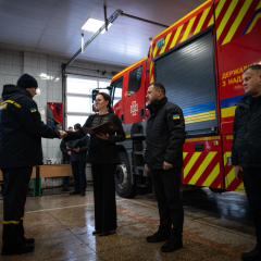 Rescue workers eliminate the consequences of shelling