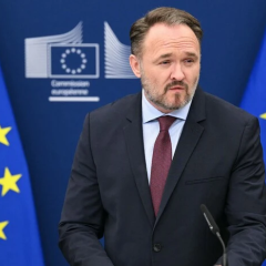 Графика Европарламента в Брюсселе
