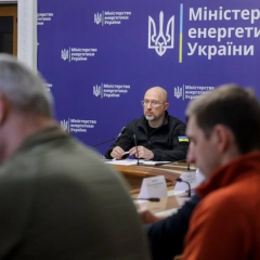 Технологічна аварія паралізує енергосистему України