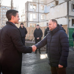 Роб Єттен посетил место удара