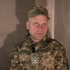 Боец 155-й бригады эвакуирует россиян под Покровском