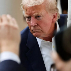 Трамп призвал Европу помочь Украине отбить атаку