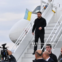 Зеленський прибув до Єревана на саміт ЄС
