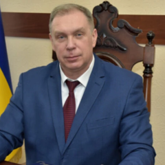 Фото нового складу для суддів України