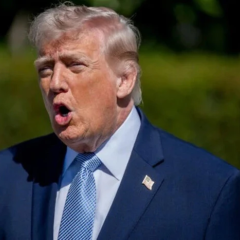 Трамп теряет ключевых советников по кибербезопасности и ШИ