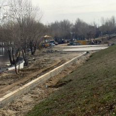 Розтрата коштів у парку Наталка