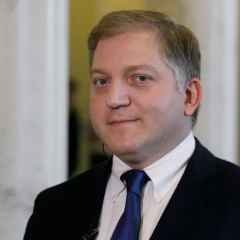 Безмежне силування закону колишнім нардепом Волошиним