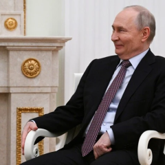 Путин меняет риторику после парада
