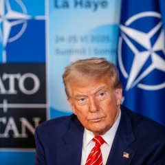 Трамп подвергает сомнению будущее НАТО