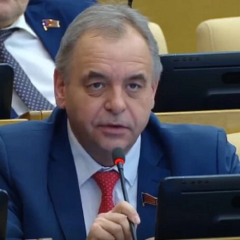 Российский депутат признает экономический кризис из-за войны
