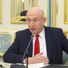 Зеленський та британський міністр обговорюють ситуацію