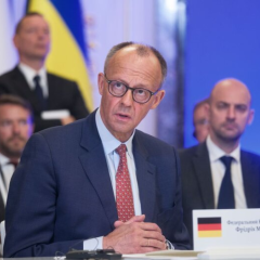Ангела Меркель з прес-конференції у Німеччині