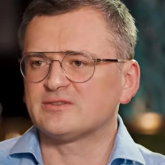 Кулеба та Зеленський на зустрічі