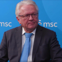 Комментарий генерального директора Rheinmetall о 'кухонных дронах' вызвал гнев и принёс извинения