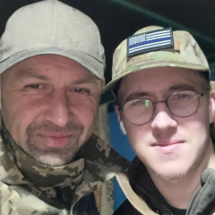 Батько вшановує пам'ять сина
