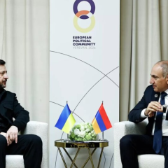 Зеленський в Єревані: РФ втратила вплив
