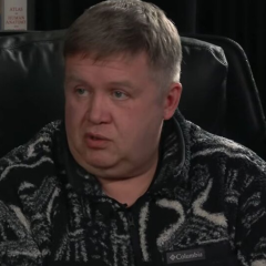 Историк Чеславский: Путин побеждает Россию войной