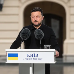 Зеленський і Путін на переговорах