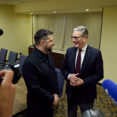 Зеленський в аеропорту з експедіцією до Вірменії