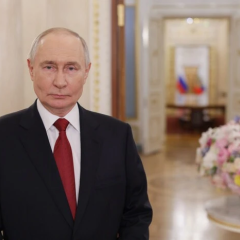 Кремль опубликовал нецензурное видео Путина