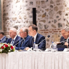 Переговоры в Женеве: Украина и РФ