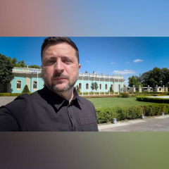 Зеленський підписав новий пакет санкцій