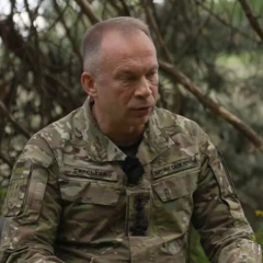 Сирський попередив про загрозу з Білорусі та ядерні навчання