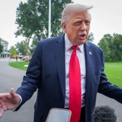 Трамп закликав Україну швидше сісти за стол переговорів