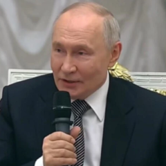 Путін не вигукнув «Ура» під час виступу
