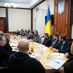 Свириденко про зарплати вчителям та харчування в школах