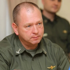 Новий командир на Луганщині - колишній голова ДПСУ Дейнек
