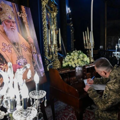 Патриарха Филарета во Владимирском соборе
