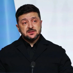 Зеленський про виїзд за кордон: обмежень немає