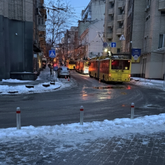 Киев в тумане и гололеде