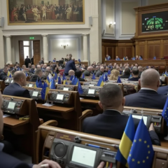 Верховна Рада голосує за продовження