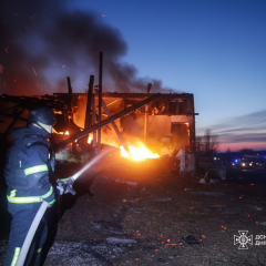 Зруйновані будинки внаслідок обстрілів Росії