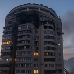 Масована атака дронів у ніч на 3 лютого: руйнування у Києві, Харків без тепла