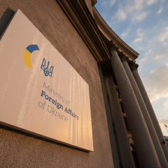 Венгерский парламент отказался поддерживать вступление Украины в ЕС