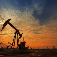 США выпускают 400 миллионов баррелей нефти